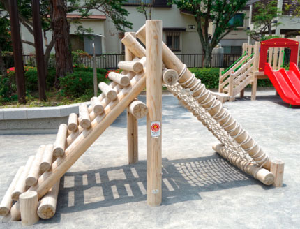 さわやか公園　木製遊具（武蔵野市）：イメージ